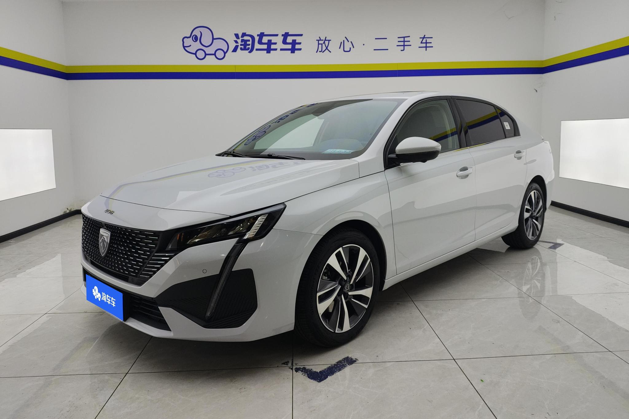 Peugeot 408
