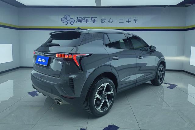 Lynk & Co 06 2023 Remix 1.5 T Pro — фото 3