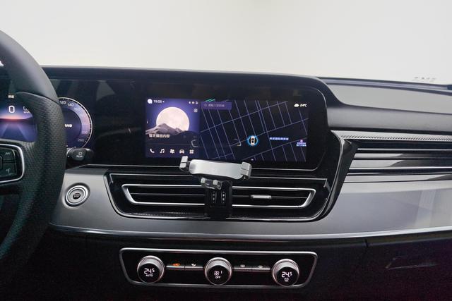 Hongqi HS5 2023 2.0 T Pro — фото 13