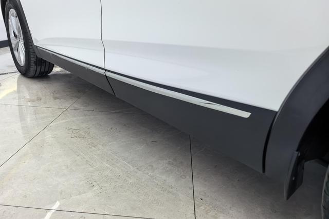 Bestune T90 2023 1.5 T ATPremium — фото 10