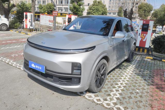 Li Auto L8 2023 Air