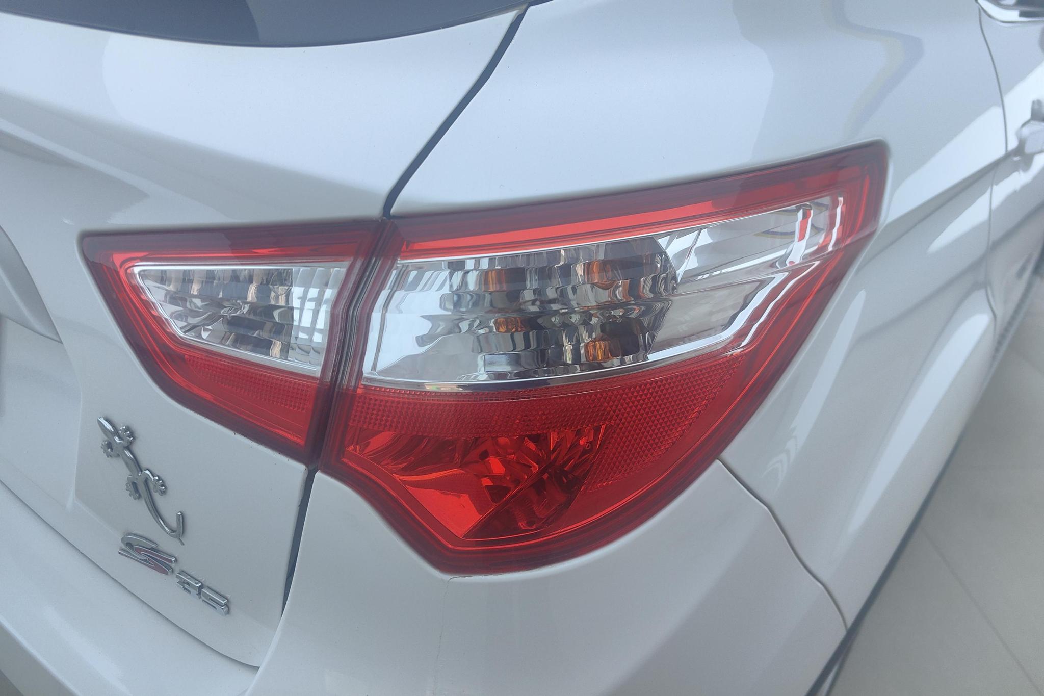 Changan CS35 2016 1.6L MT Luxury V