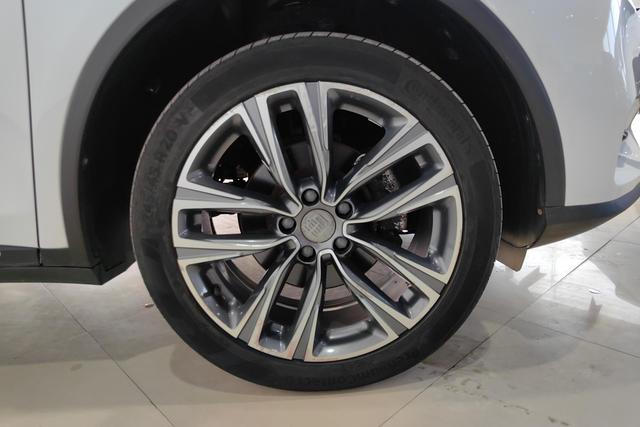 BYD Tang 2019 2.0 T AT Premium 7 VI — фото 4