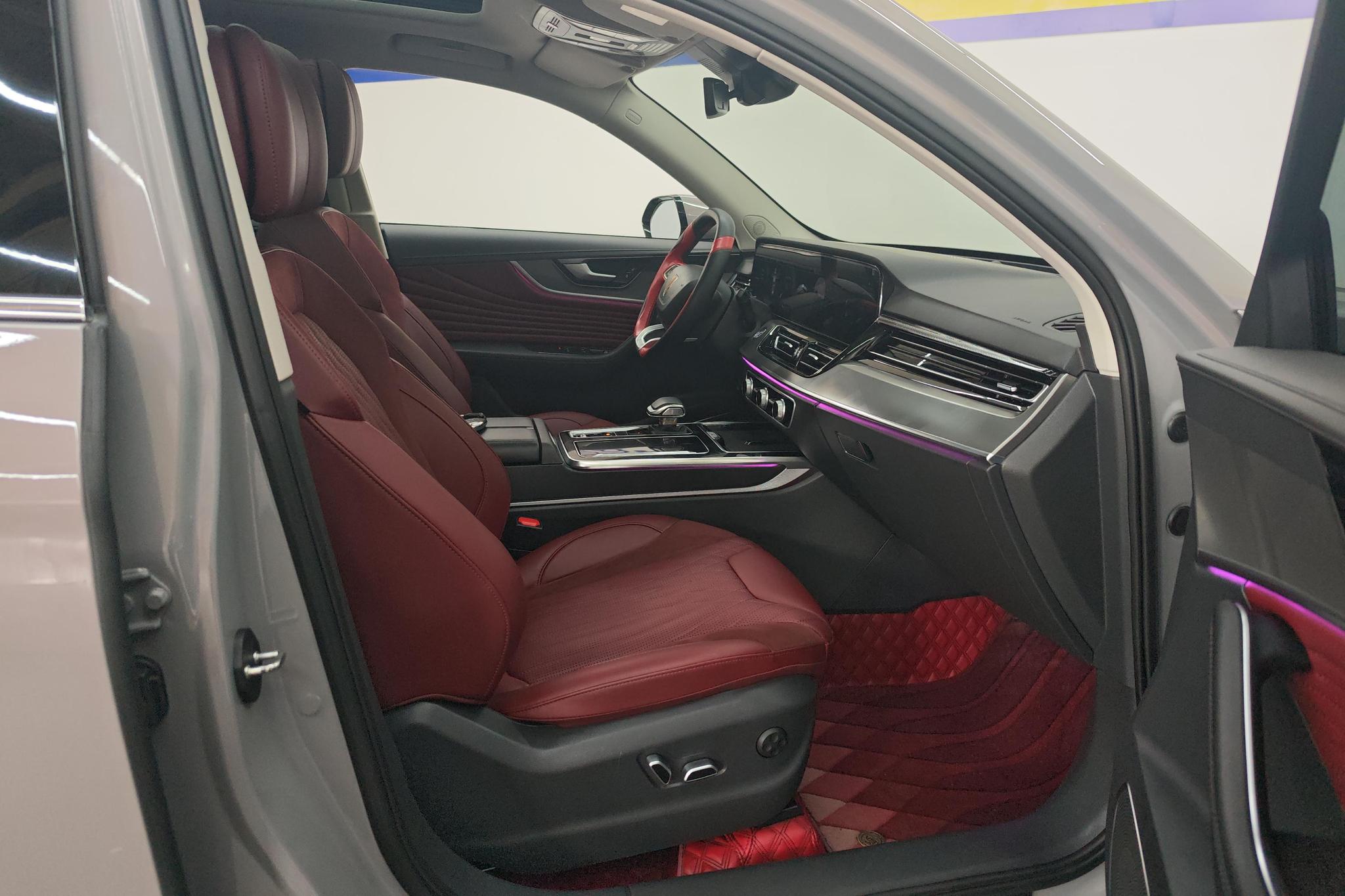 Hongqi HS5 2023 2.0T Pro