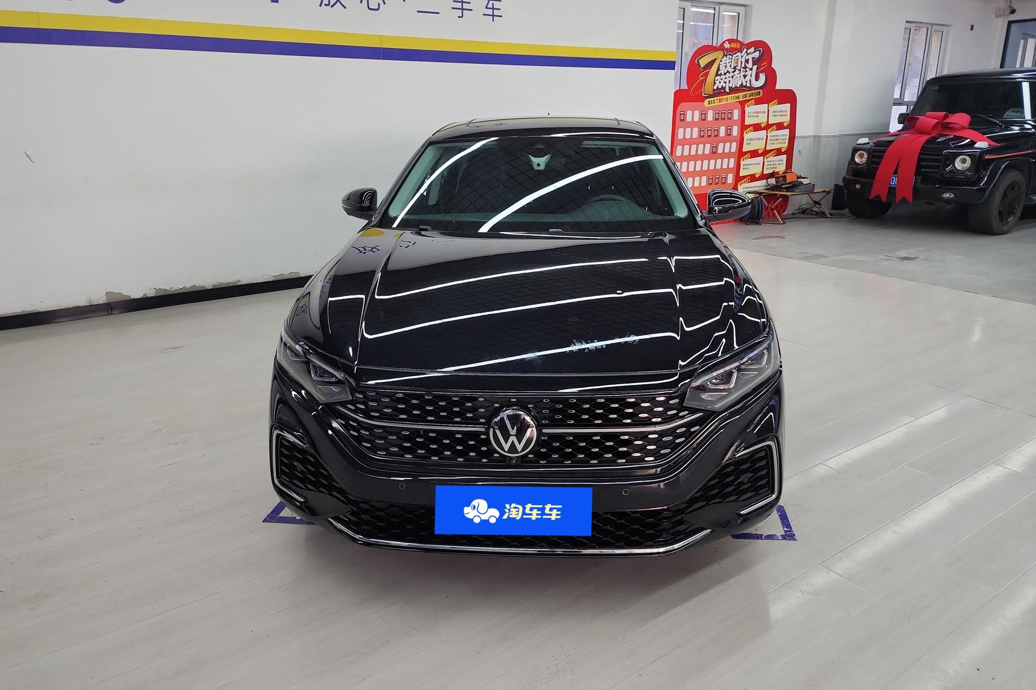 Volkswagen Passat 2024 380TSI Luxury