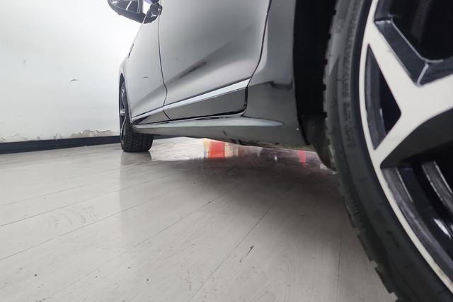 Volkswagen Passat id 3824729 из Китая 16