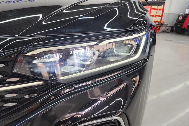 Volkswagen Passat id 3824729 из Китая 17