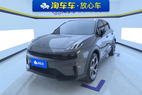 Lynk & Co 06