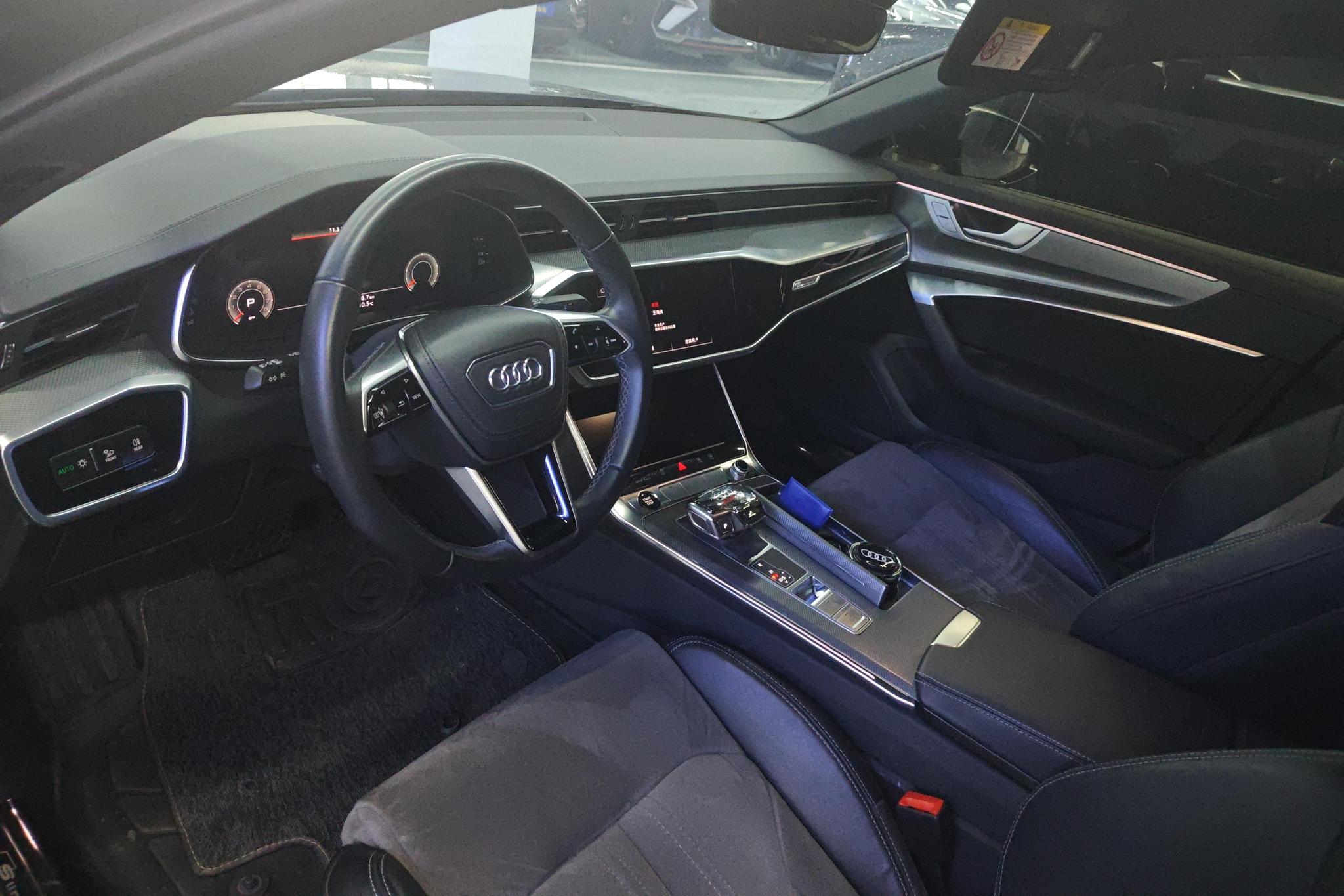 Audi A6L id 4439474 из Китая 14