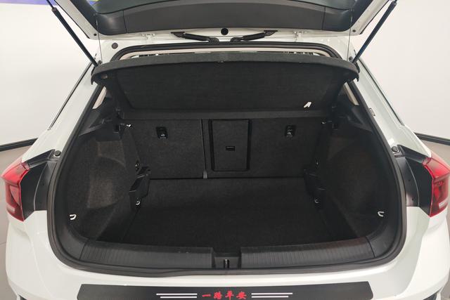 Volkswagen Exploring songs id 3823623 из Китая 9