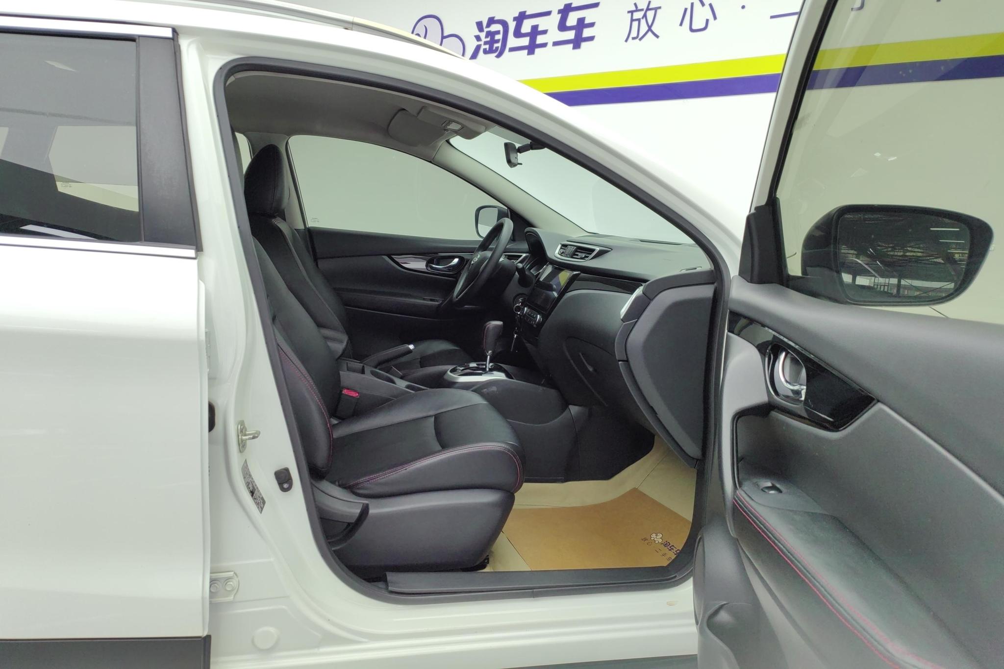 Nissan Qashqai 2016 2.0L CVT Elite
