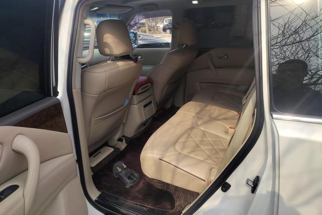 Nissan Patrol 2018 4.0 L Flagship — фото 16