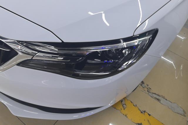 Buick Yinglang 2018 Белый из Китая, фото 2