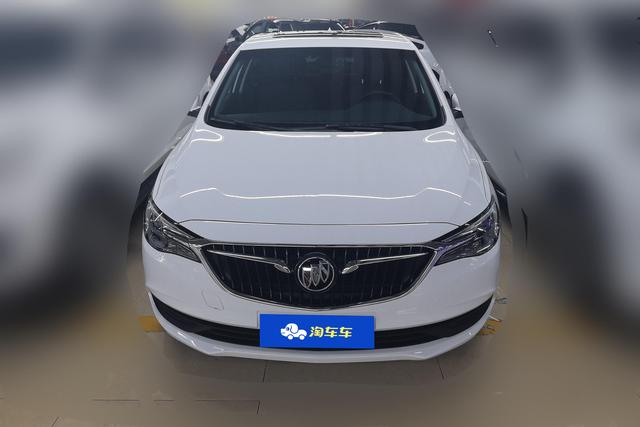 Buick Yinglang 2018 Белый из Китая, фото 5