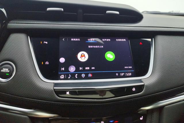 Cadillac XT5 2023 2.0 T 2 WD — фото 10