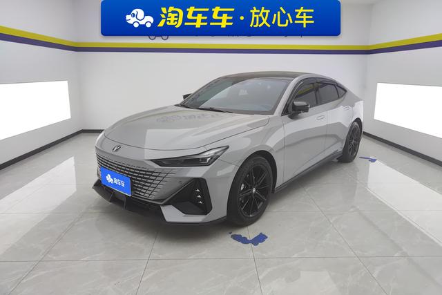 Chang'an UNI-V 2022 Темно-серый из Китая