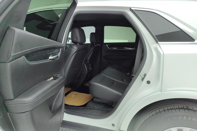 Cadillac XT5 2022 2.0 T 2 WDLuxury — фото 16