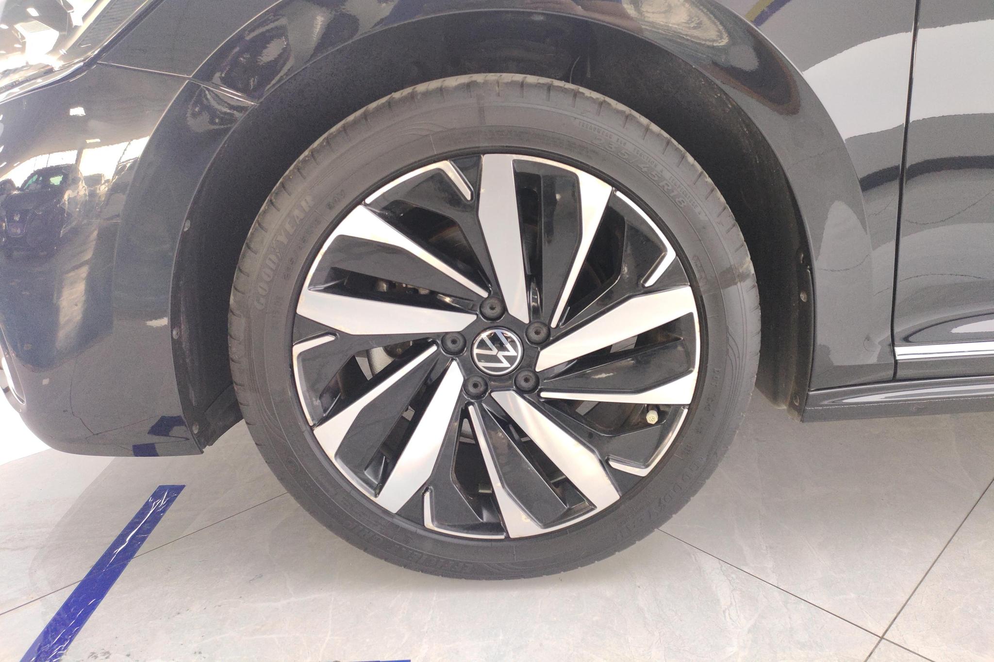 Volkswagen Passat 2023 330TSI Elite