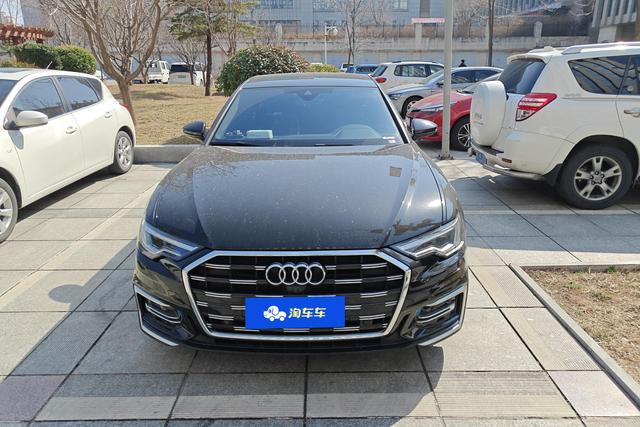 Audi A6L 2024 45 TFSI — фото 2