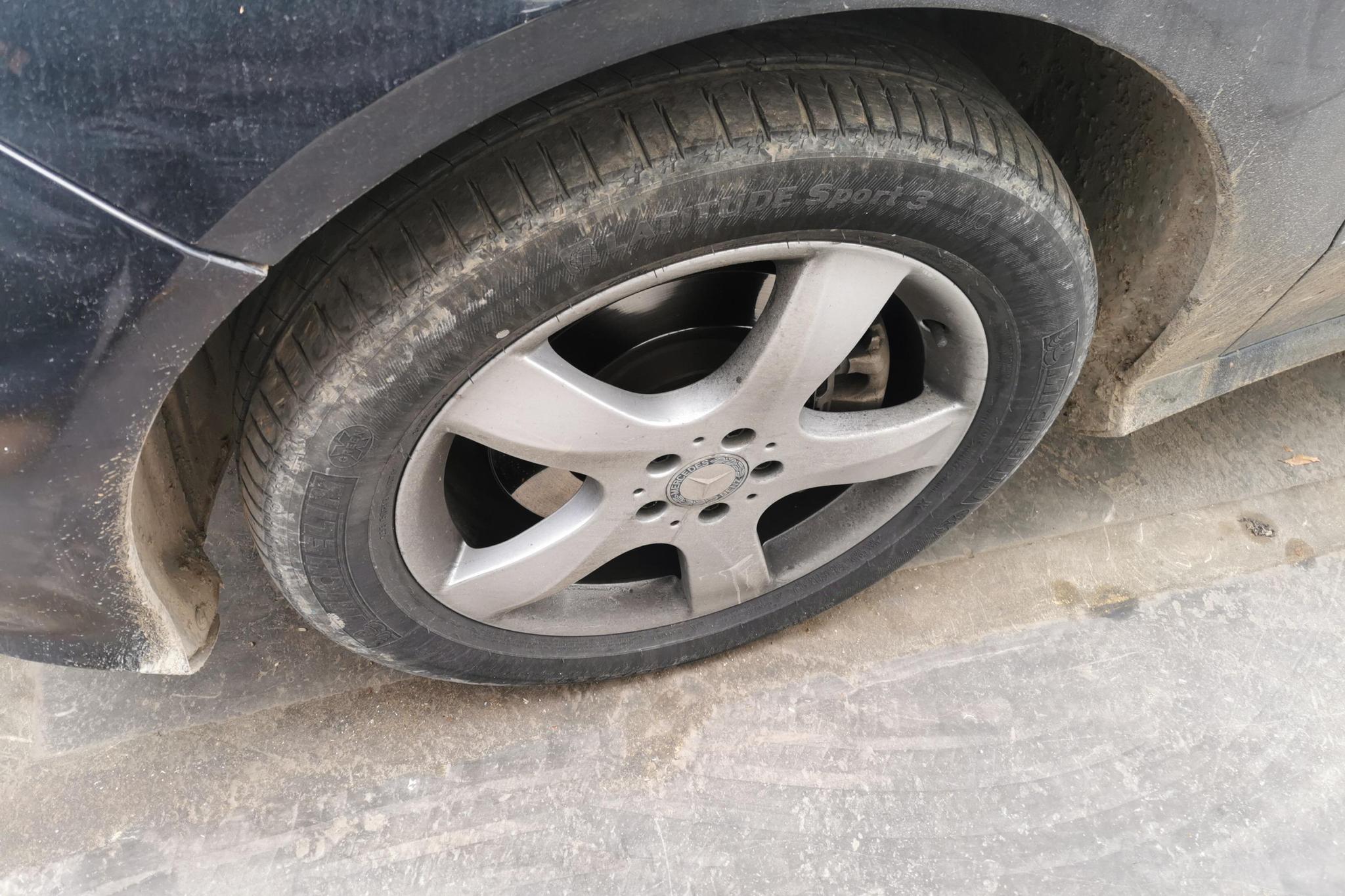 Mercedes-Benz R 2014 R 400 4MATIC
