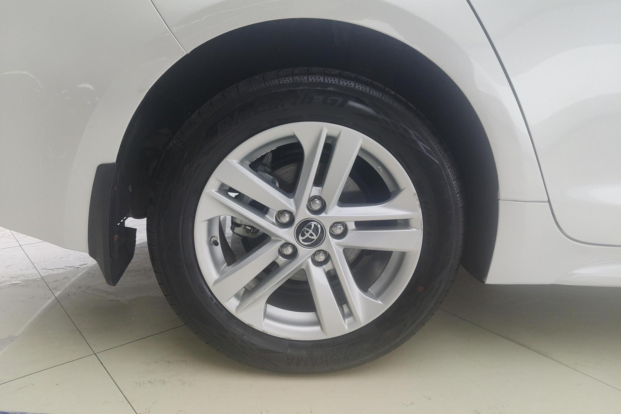 Toyota Corolla Levin 2022 1.8H E-CVT Luxury