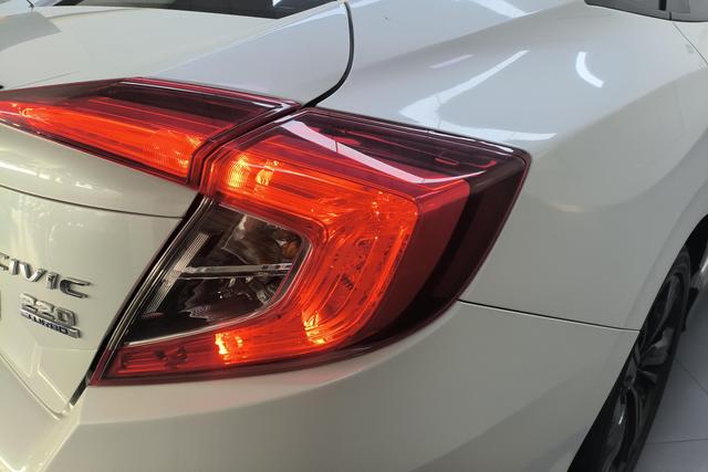 Honda Civic 2019 220 TURBO CVT VI — фото 6