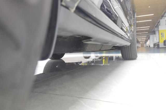 Lincoln Corsair 2024 1.5 T 2 WD Hybrid — фото 7