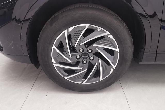 Lincoln Corsair 2024 1.5 T 2 WD Hybrid — фото 9