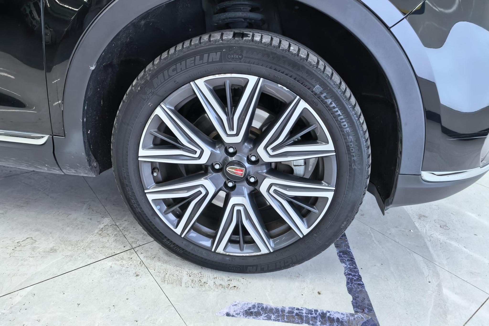 Hongqi HS5 2022 2.0T
