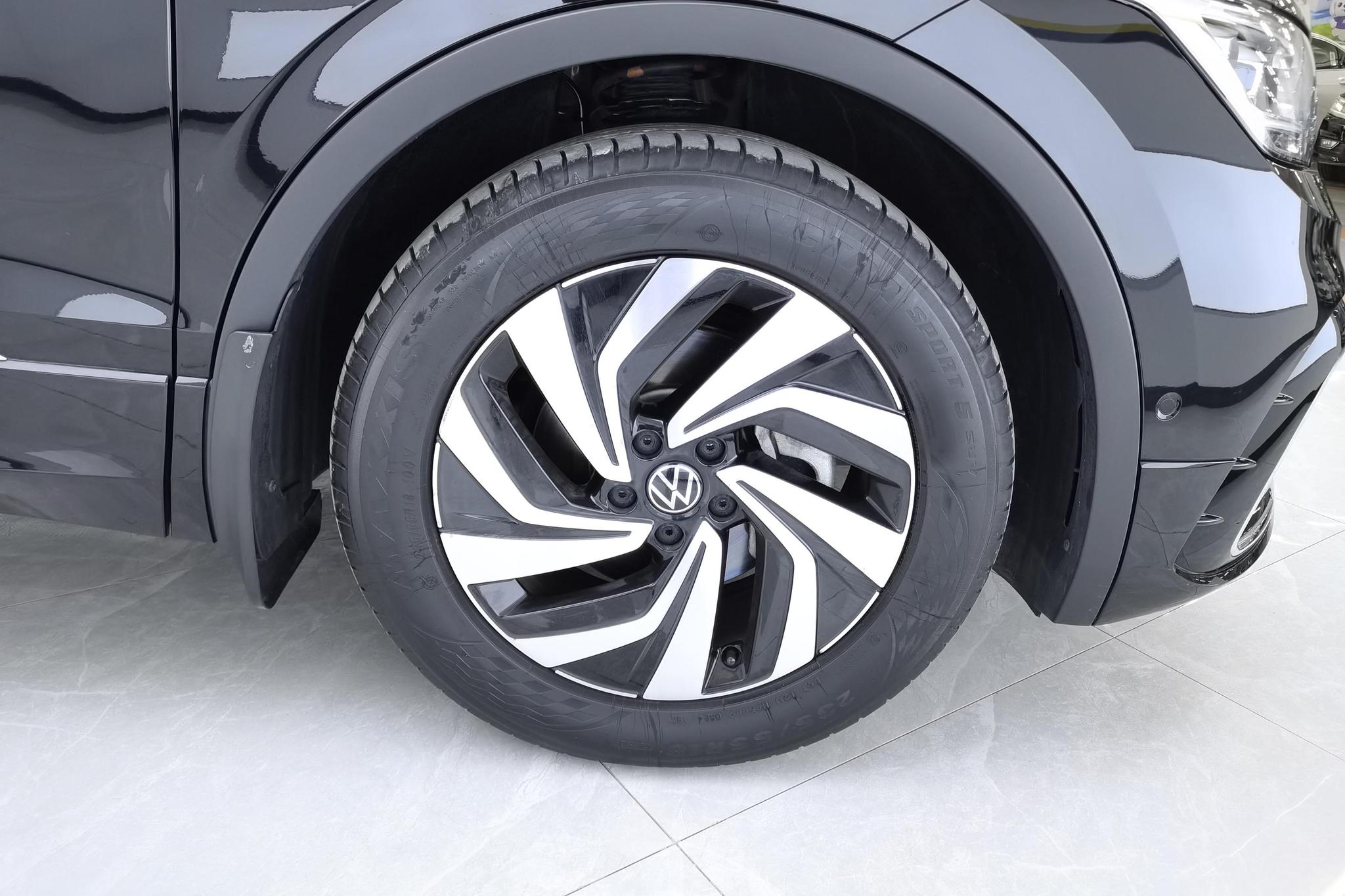 Volkswagen Tiguan L L 2024 330TSI R-Line