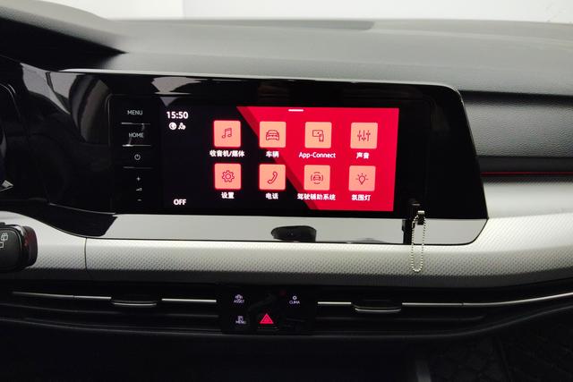 Volkswagen Golf 2023 Белый из Китая, фото 5