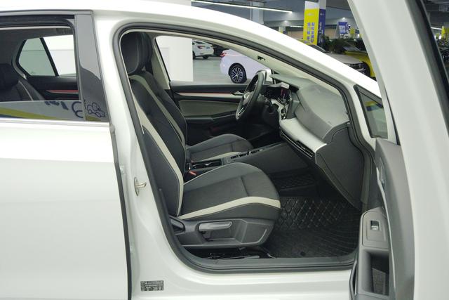 Volkswagen Golf id 3857650 из Китая 15