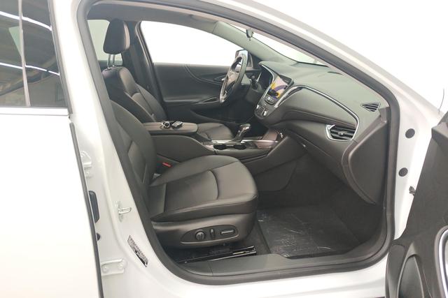 Chevrolet Mai Ruibao XL id 3824770 из Китая 17