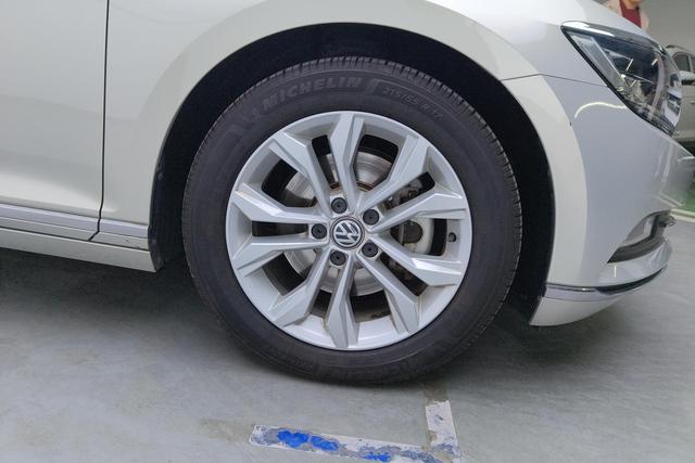Volkswagen Magotan 2019 330 TSI DSG Luxury VI — фото 8