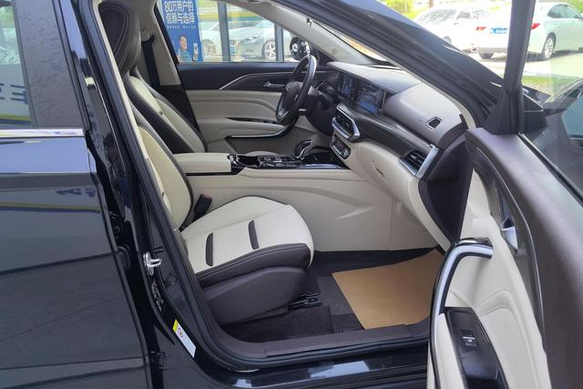 Bestune T77 2020 Pro 280 TID ATLuxury — фото 15