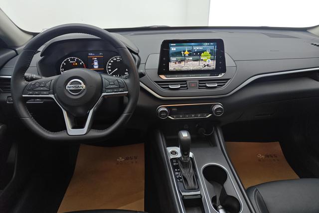 Nissan Teana 2020 2.0 L XL — фото 12
