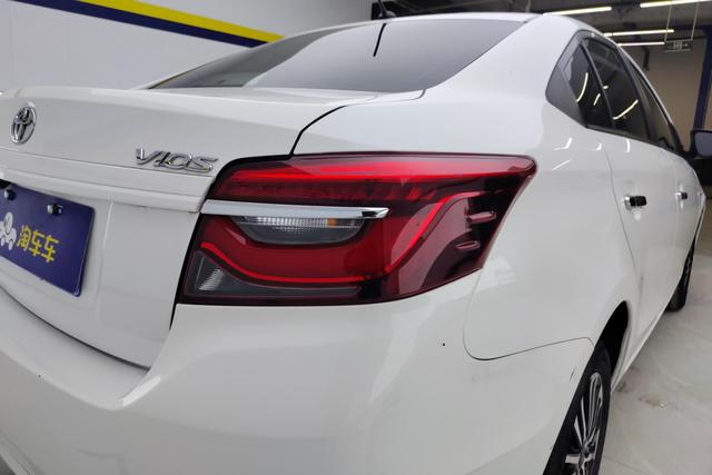 Toyota Vios 2022 1.5 L CVT 20 — фото 5