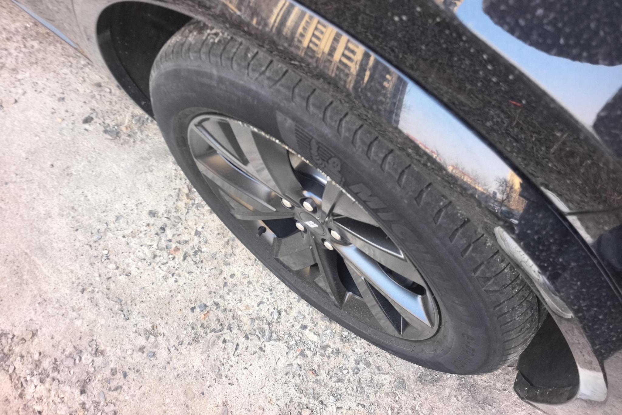 Li Auto L8 2023 Pro