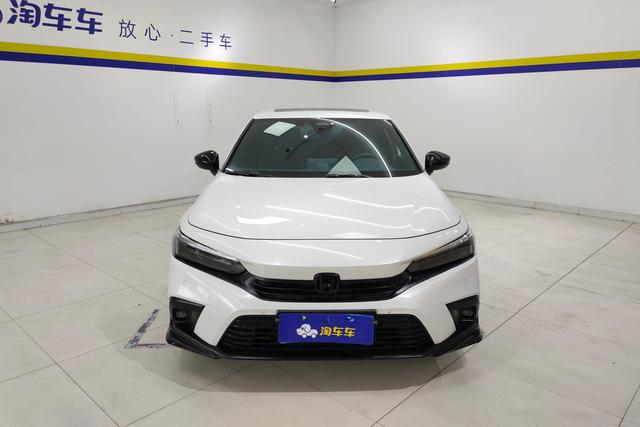 Honda Civic 2023 Белый из Китая