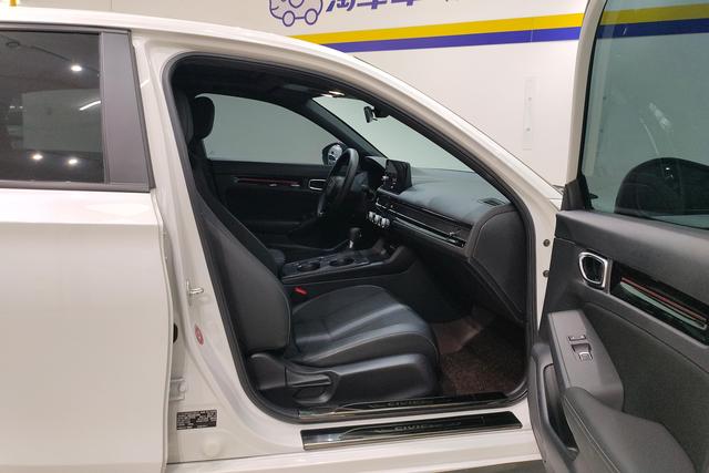 Honda Civic id 3840958 из Китая 13