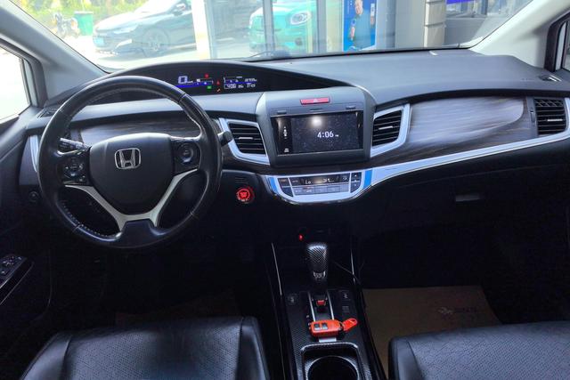 Honda Jade 2017 210 TURBO CVT 5 — фото 12