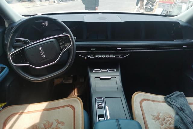 Lincoln Corsair 2024 1.5 T 2 WD Hybrid — фото 12