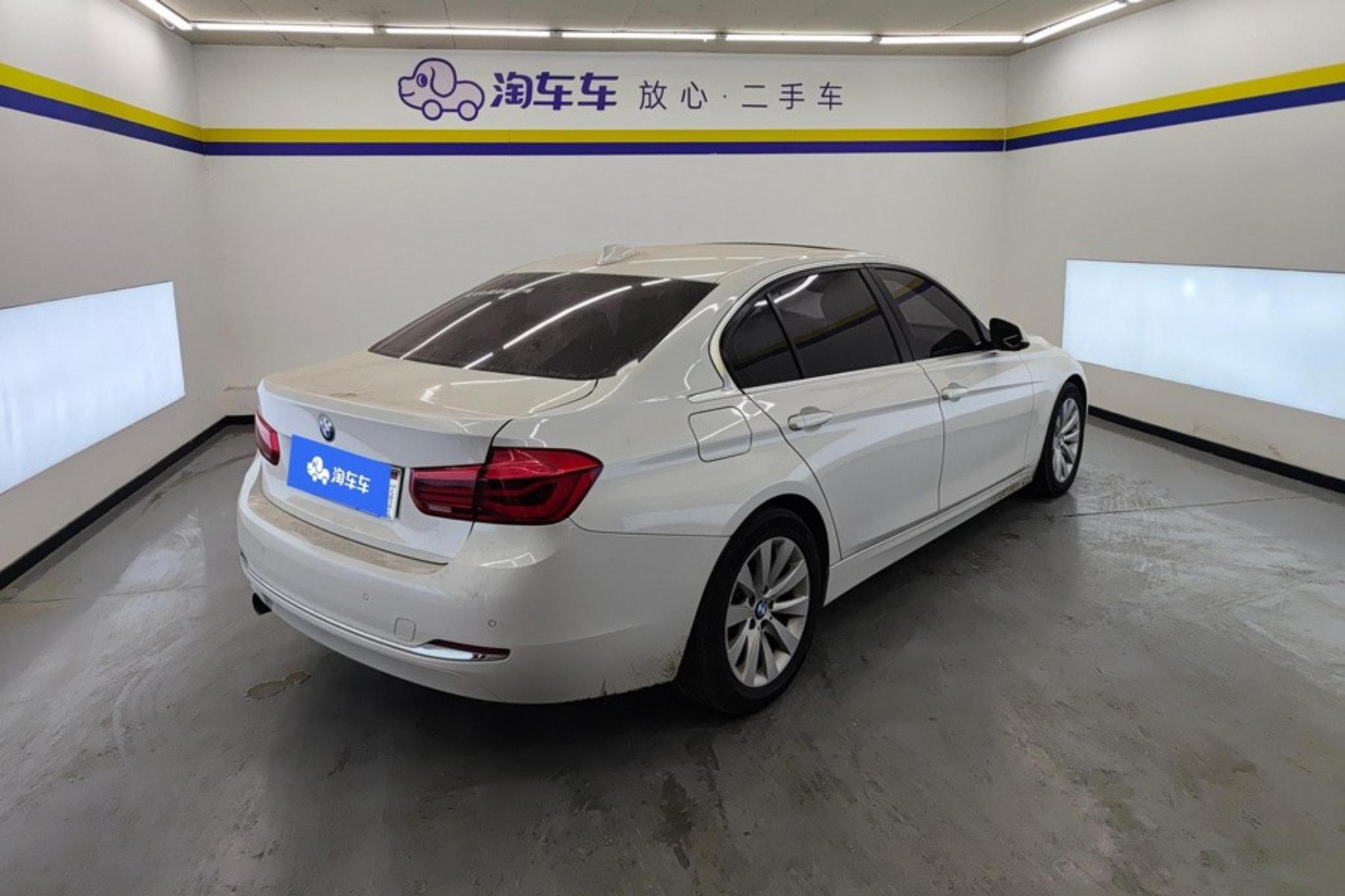 BMW 3 Series 3 2017 318Li Fashion