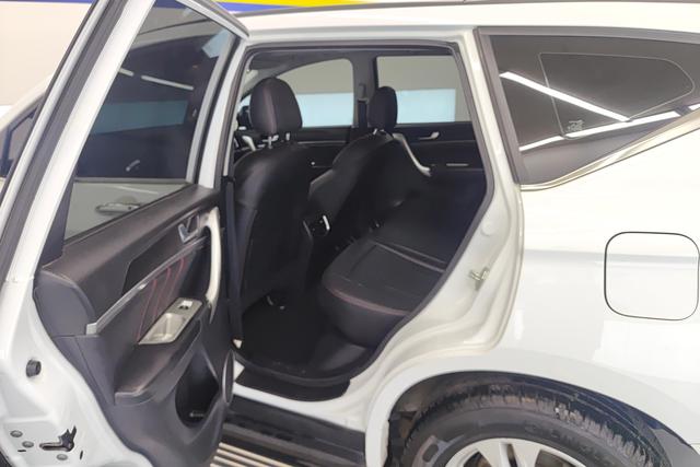 Haval M6 2019 1.5 T DCT 2 WD VI — фото 15