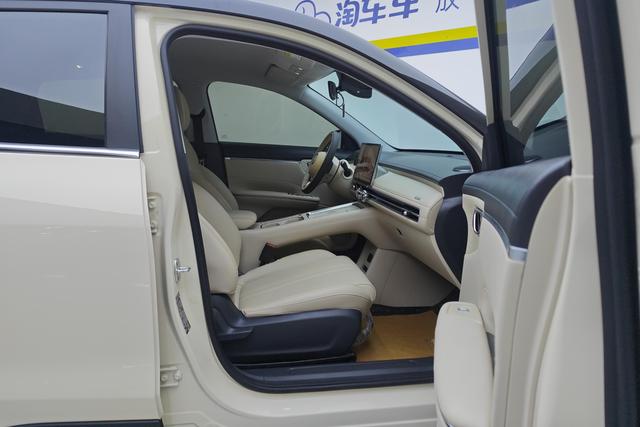 Wuling Automobile Bingguo S 2025 Белый из Китая, фото 3