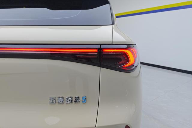 Wuling Automobile Bingguo S id 3840771 из Китая 10