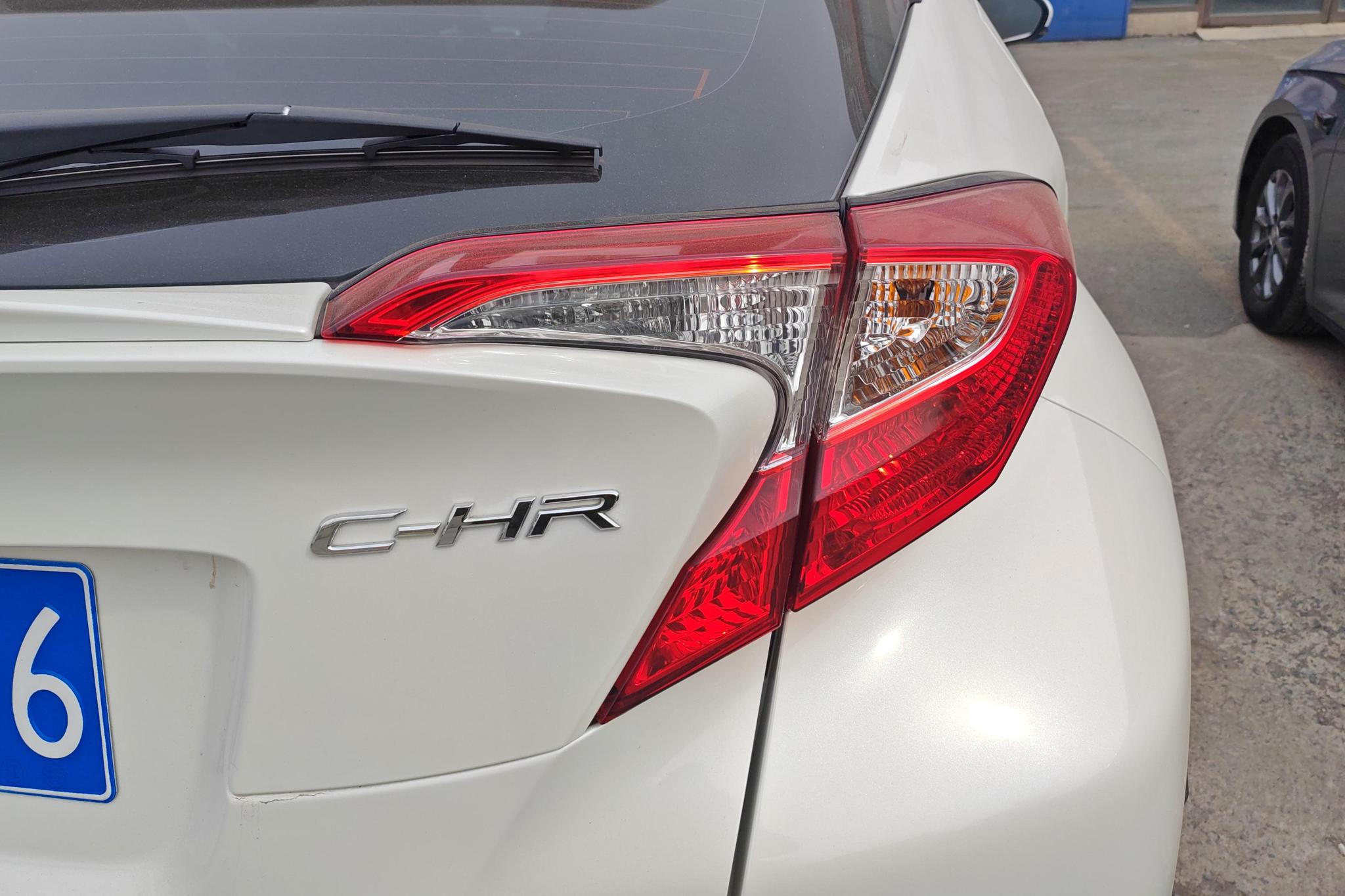Toyota C-HR 2020 2.0L Lead