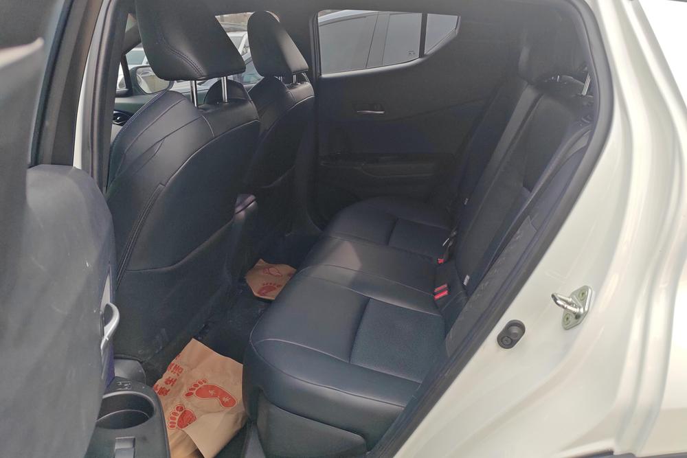 Toyota C-HR, фото 16