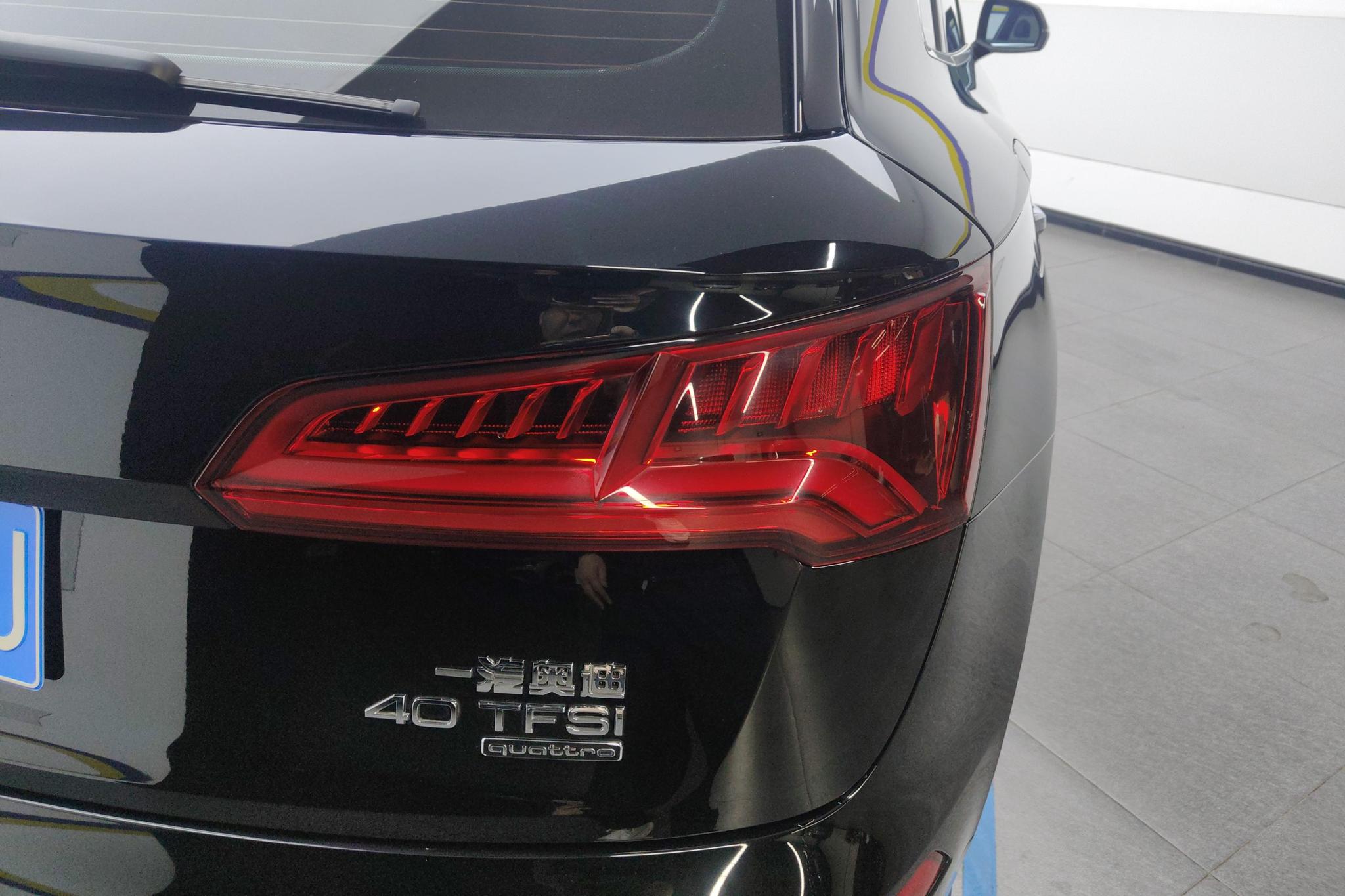 Audi Q5L 2018 40 TFSI Fashion V
