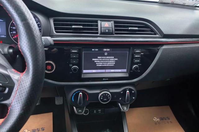 Kia KX CROSS 2019 1.6 L AT VI — фото 9